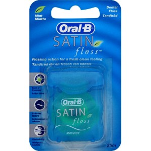 Oral B Satin Floss Μεσοδόντιο οδοντικό νήμα, 25m